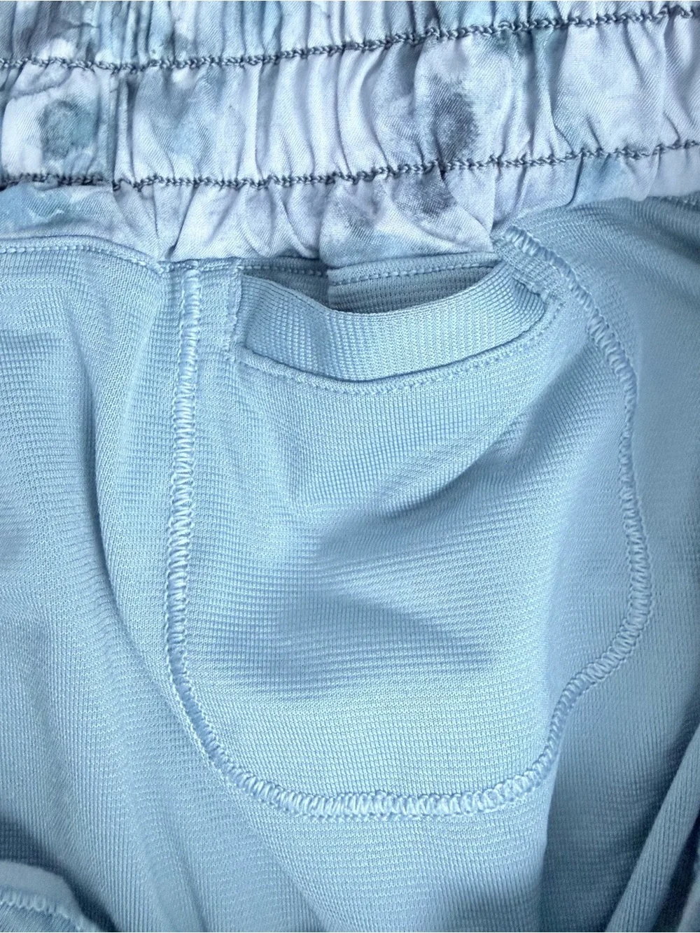 Lululemon Hotty Hot Low Rise Short  Size 10